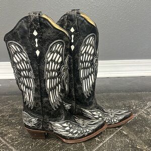 listing-status-banner